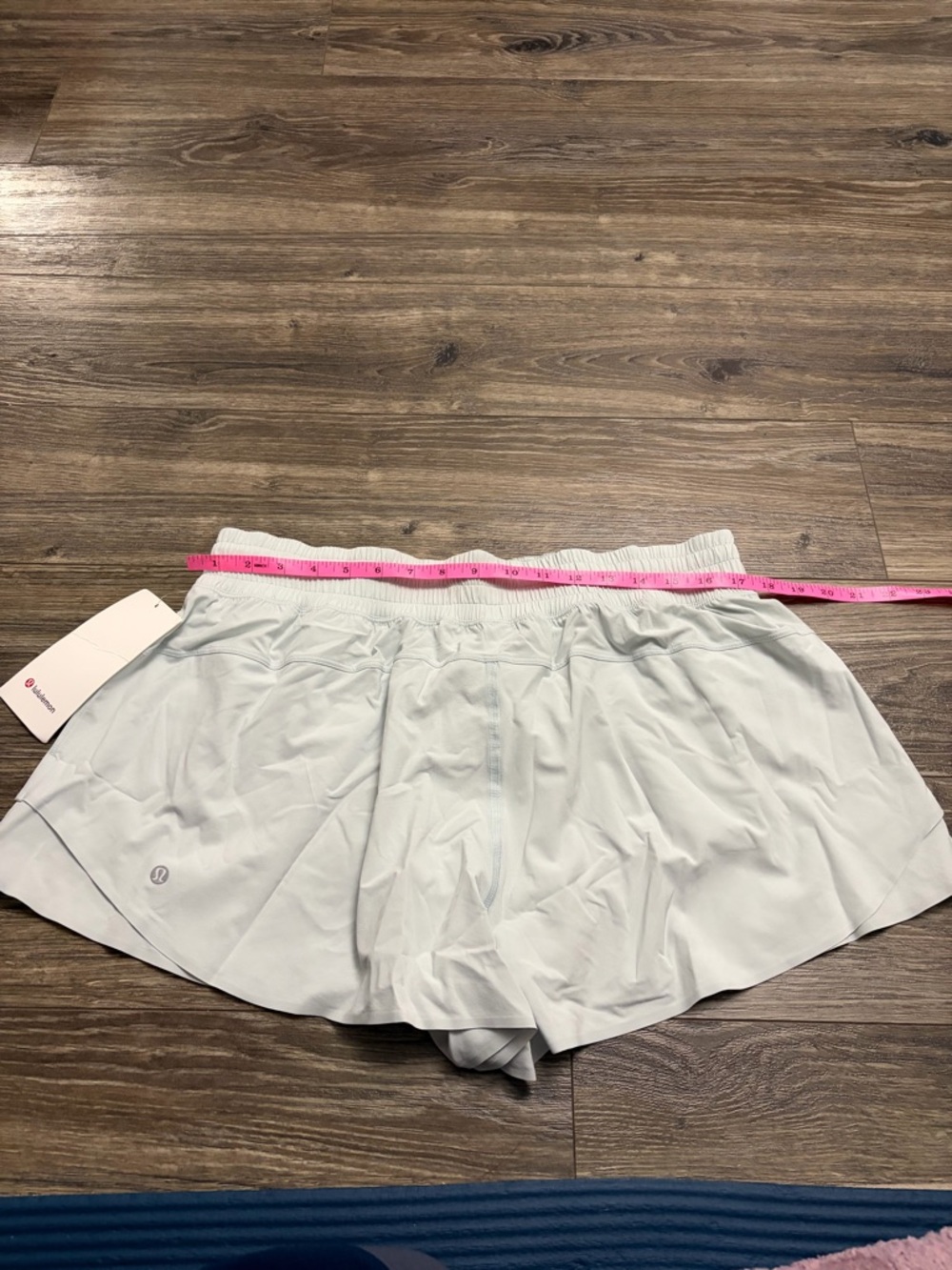 NWT Lululemon Shake It Out High-Rise Running Short 2.5" (Ocean Air) Size XL - Picture 10 of 10